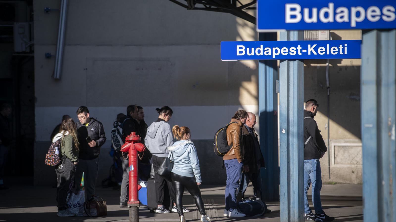 Lövöldözés lehetett hétfő este a Keleti pályaudvarnál, emberölés előkészülete miatt indult nyomozás