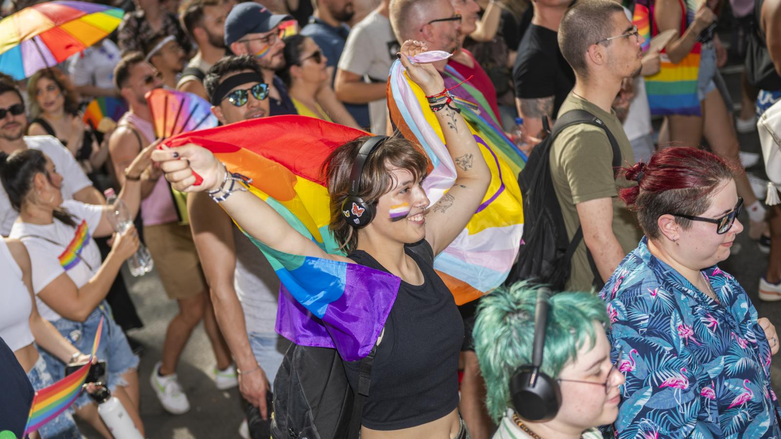 Publicus: A magyarok többsége a Pride betiltását és a nemek alaptörvénybe foglalását sem támogatja, mégis erre készül az Orbán-kormány