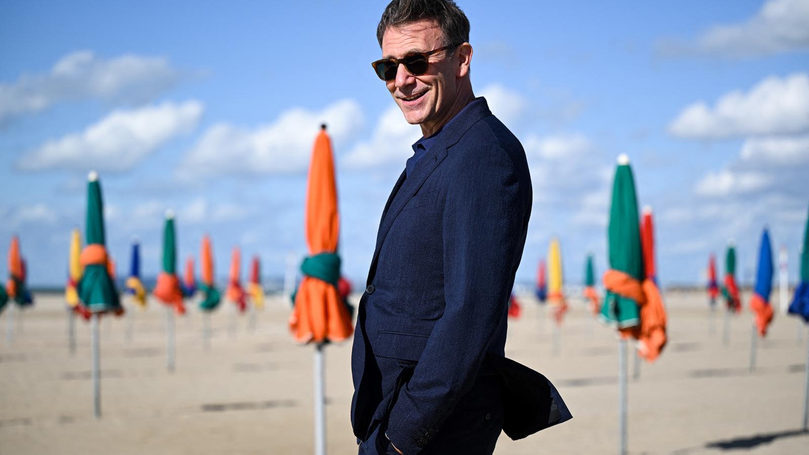 „Talán nem tudunk elmenekülni attól, hogy elmeséljük ezt a történetet. A holokauszt örökké velünk marad”