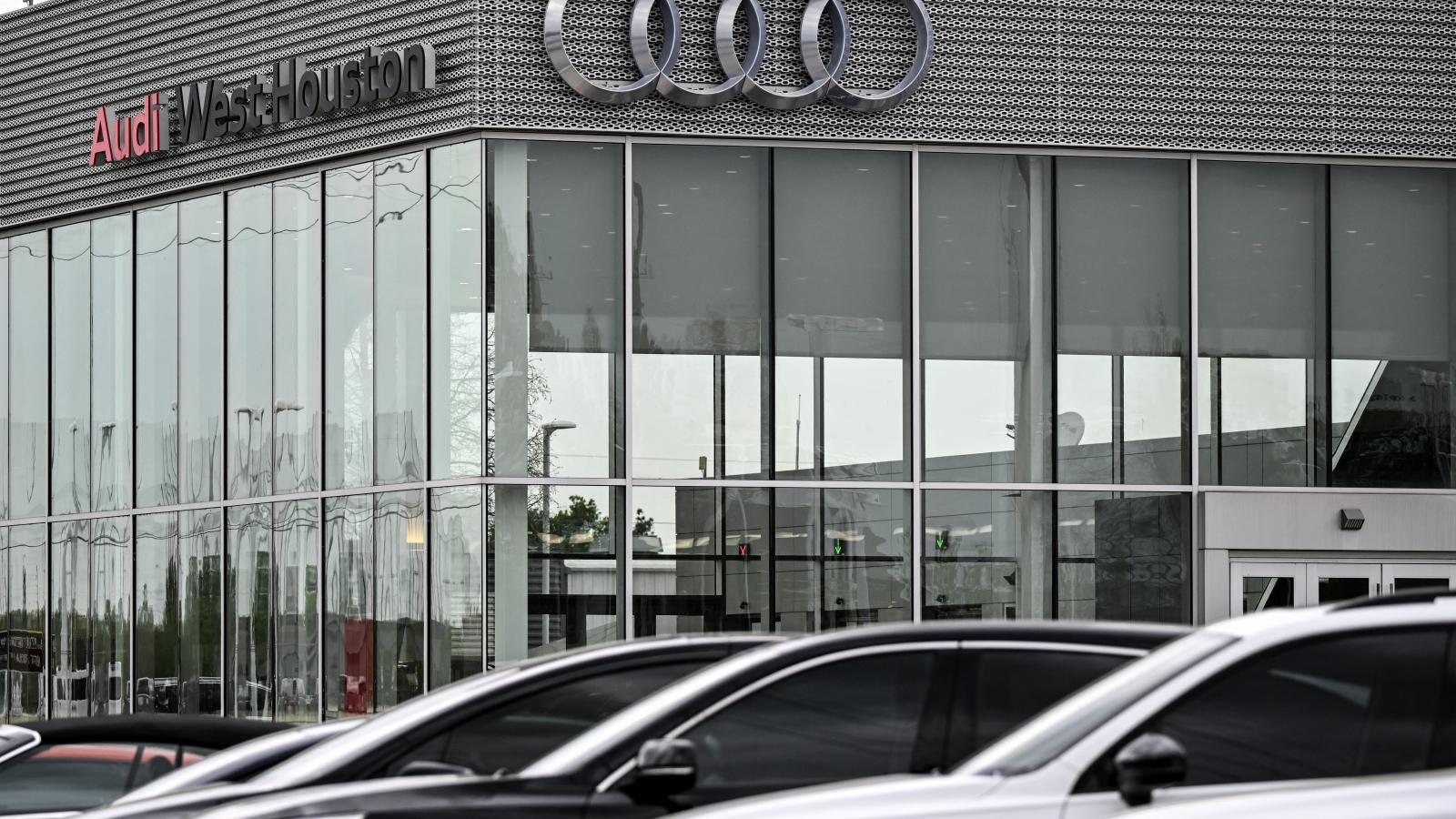 Illusztráció: Audi-szalon Texasban 