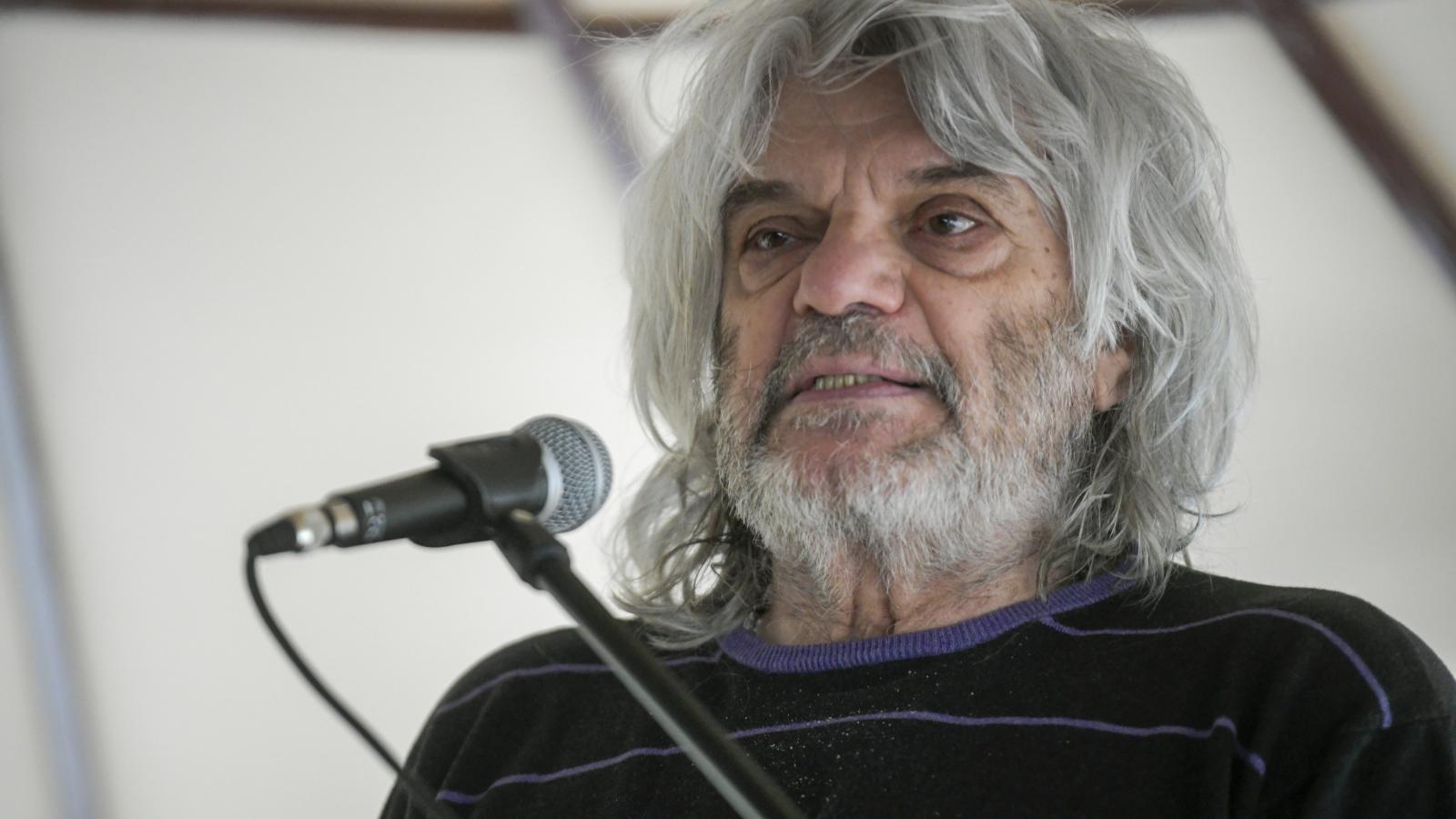 Hobo tíz nap alatt kilenc különböző estet tart Vigántpetenden