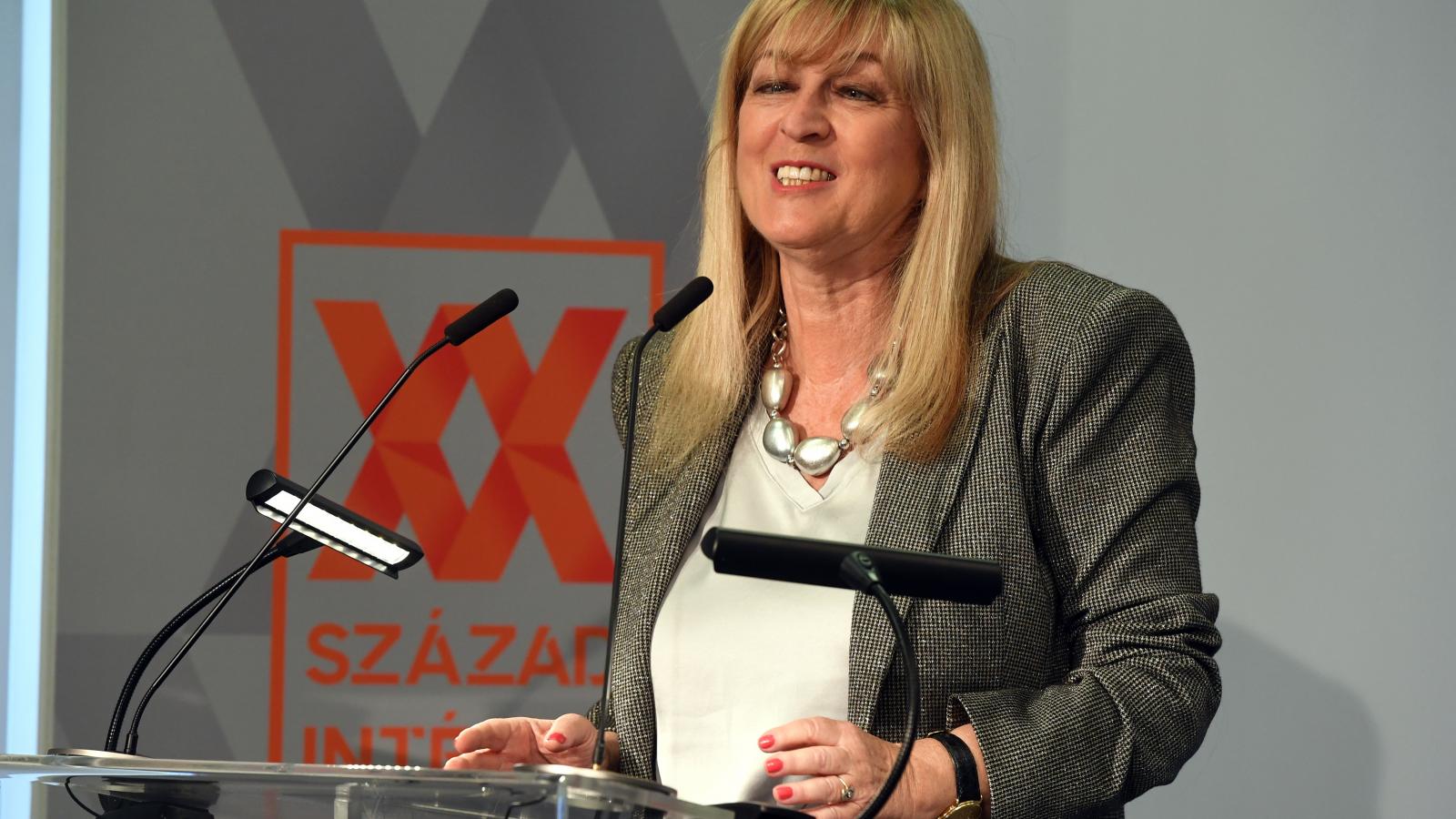 Schmidt Mária, 2025. május 6-án