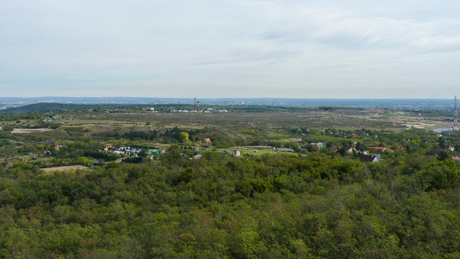 A Tétényi-fennsík látképe az Anna-hegyi kilátóból - Korábbi felvétel