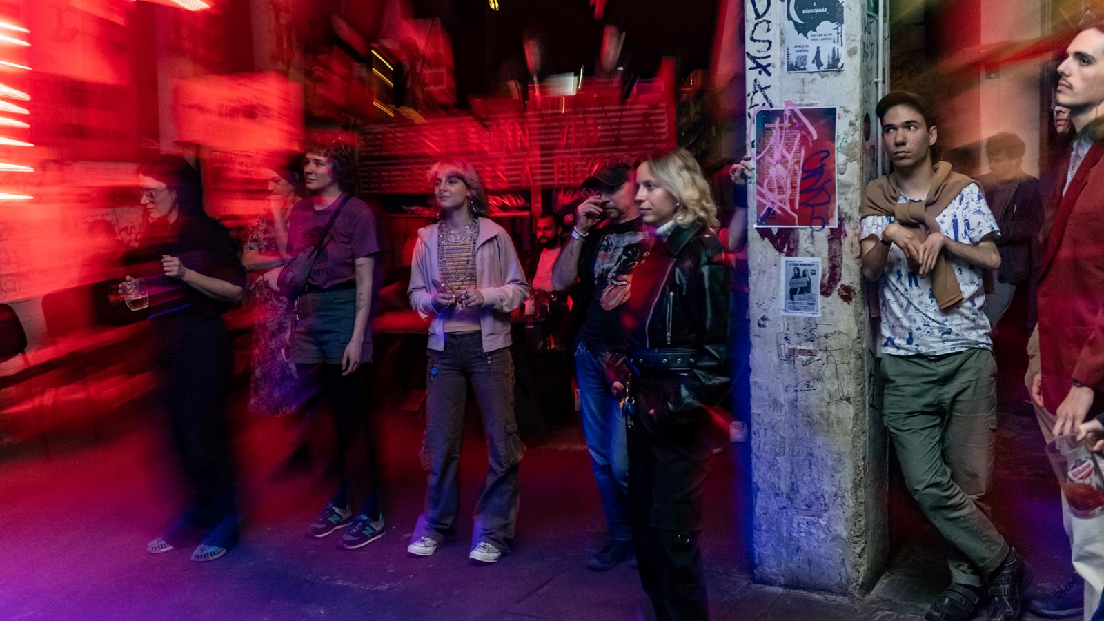 A szervezők tapasztalata szerint az előadók jó részének már óriási dolog az is, hogy felléphetnek az eseményen