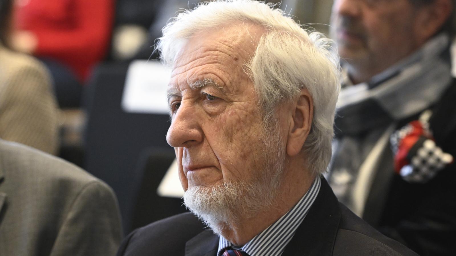 Jeszenszky Géza - Korábbi felvétel