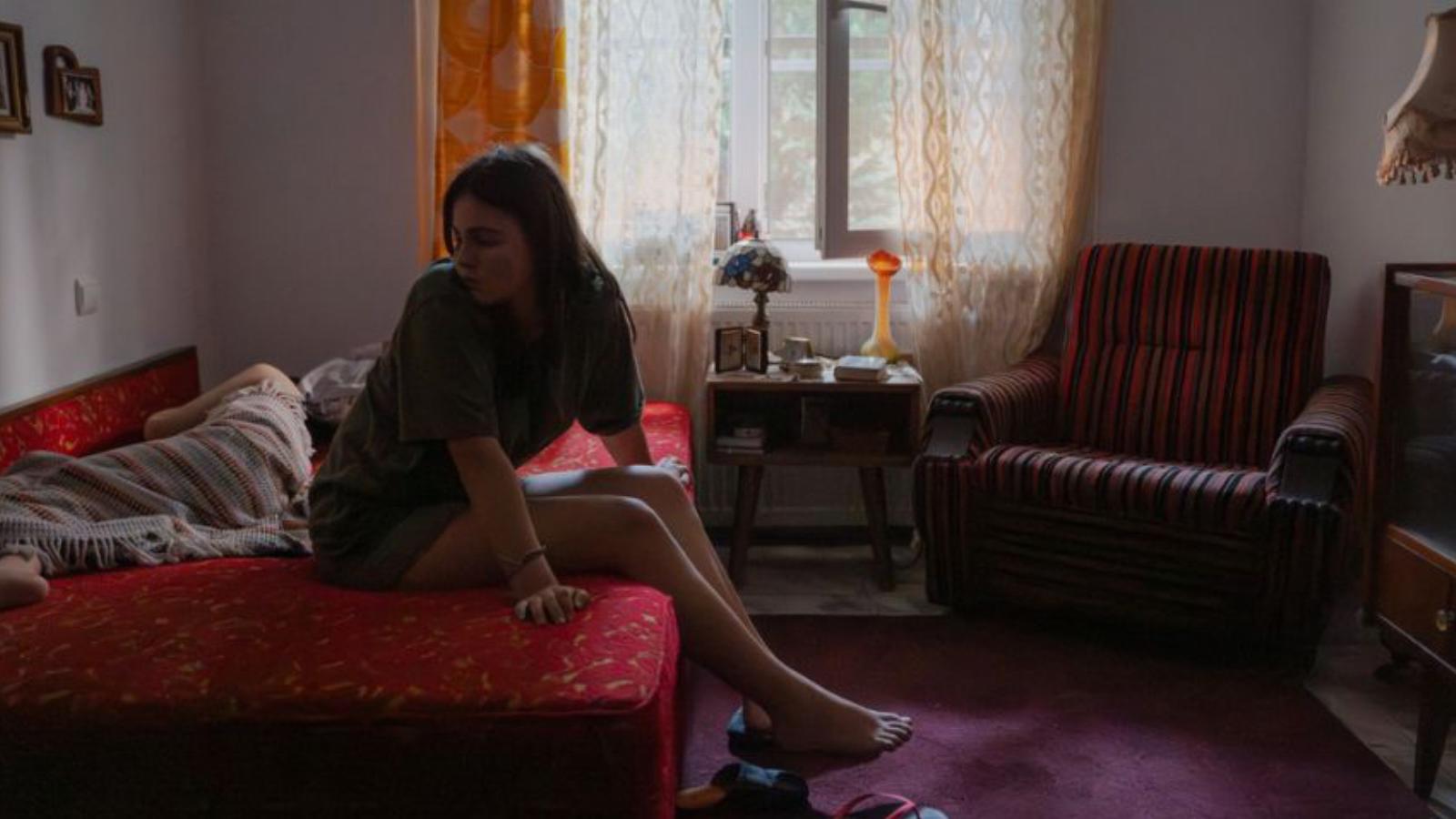 Tudor Cristian Jurgiu On Their Own című drámájának egyik jelenete