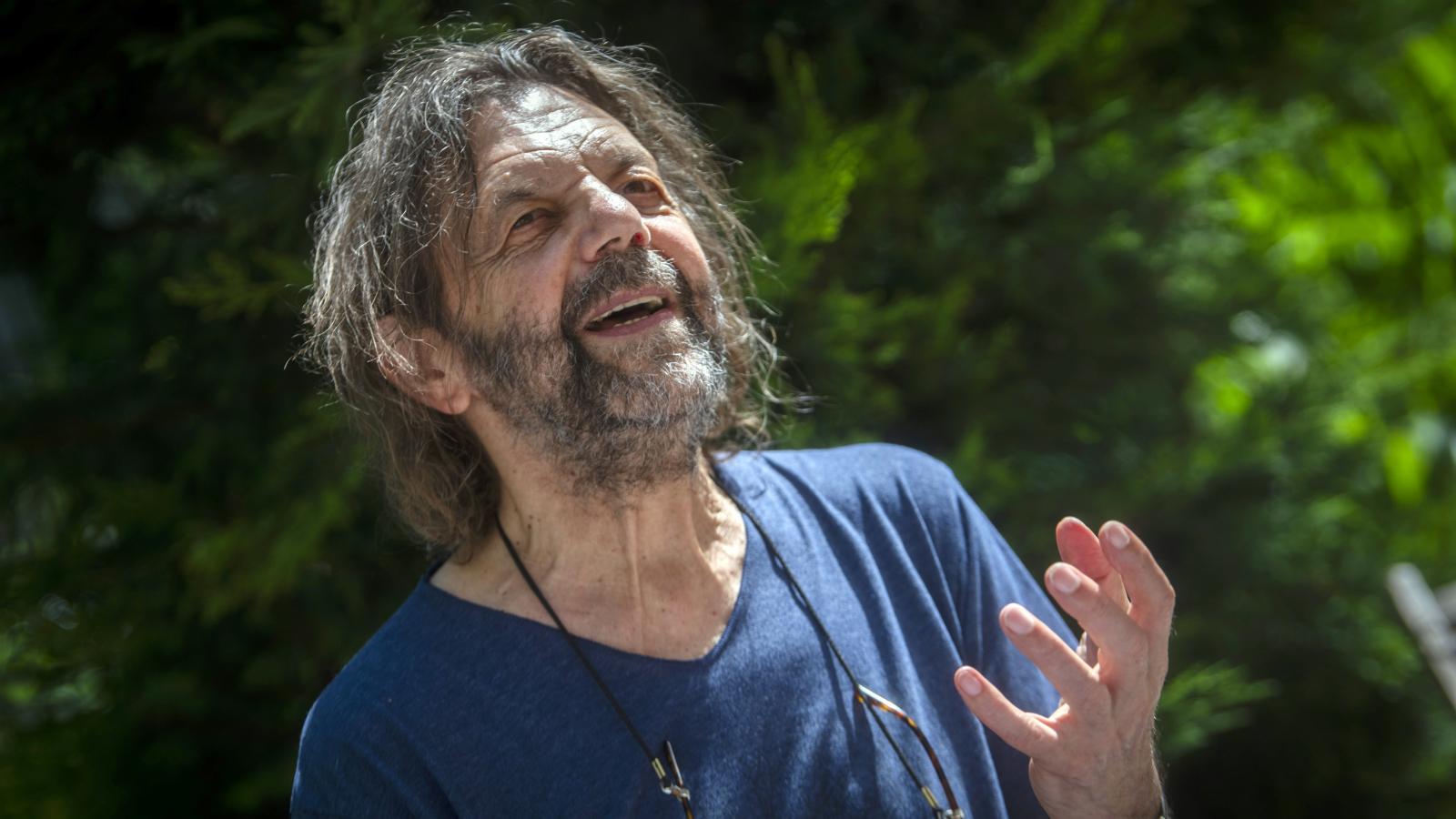 „Nem nagyon szeretnénk hasonlítani arra az országra, amiben most élünk, miközben szeretni akarjuk azt a helyet, ahol létezünk.”