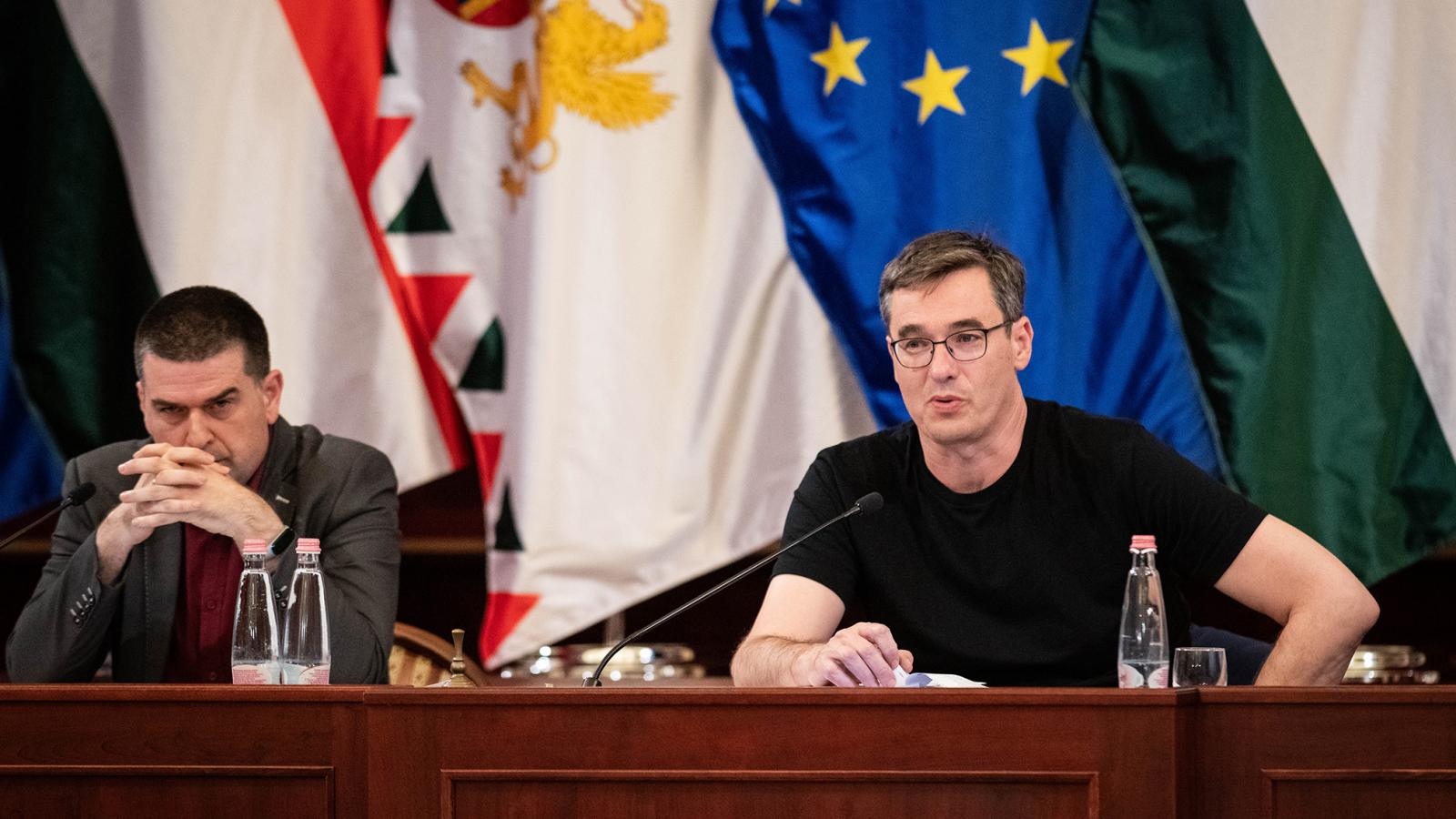 Kiss Ambrus és Karácsony Gergely. Most mínusz 21 milliárd az egyenleg