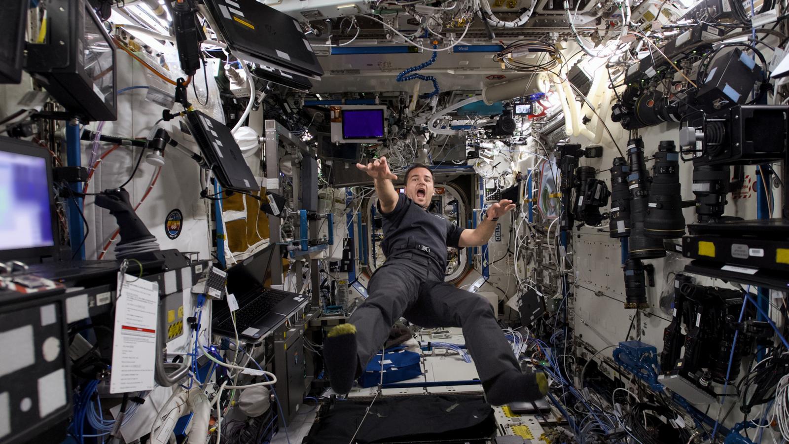 Kapu Tibor, a magyar űrhajós a Nemzetközi Űrállomás fedélzetén