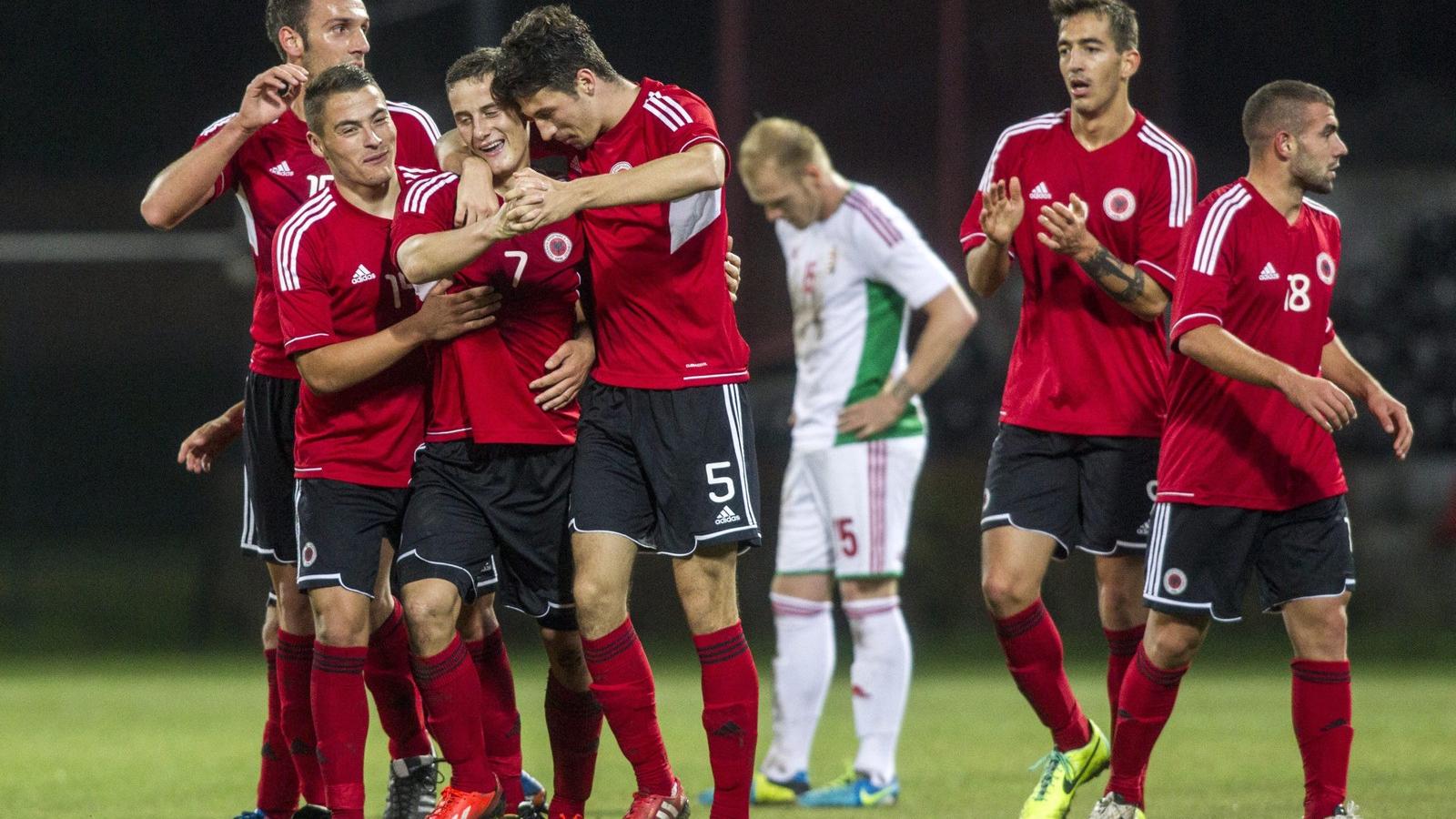 Jogos a szégyenérzet: már a sereghajtó albán fi atalok is átgázoltak rajtunk. MTI Fotó Szigetváry Zsolt