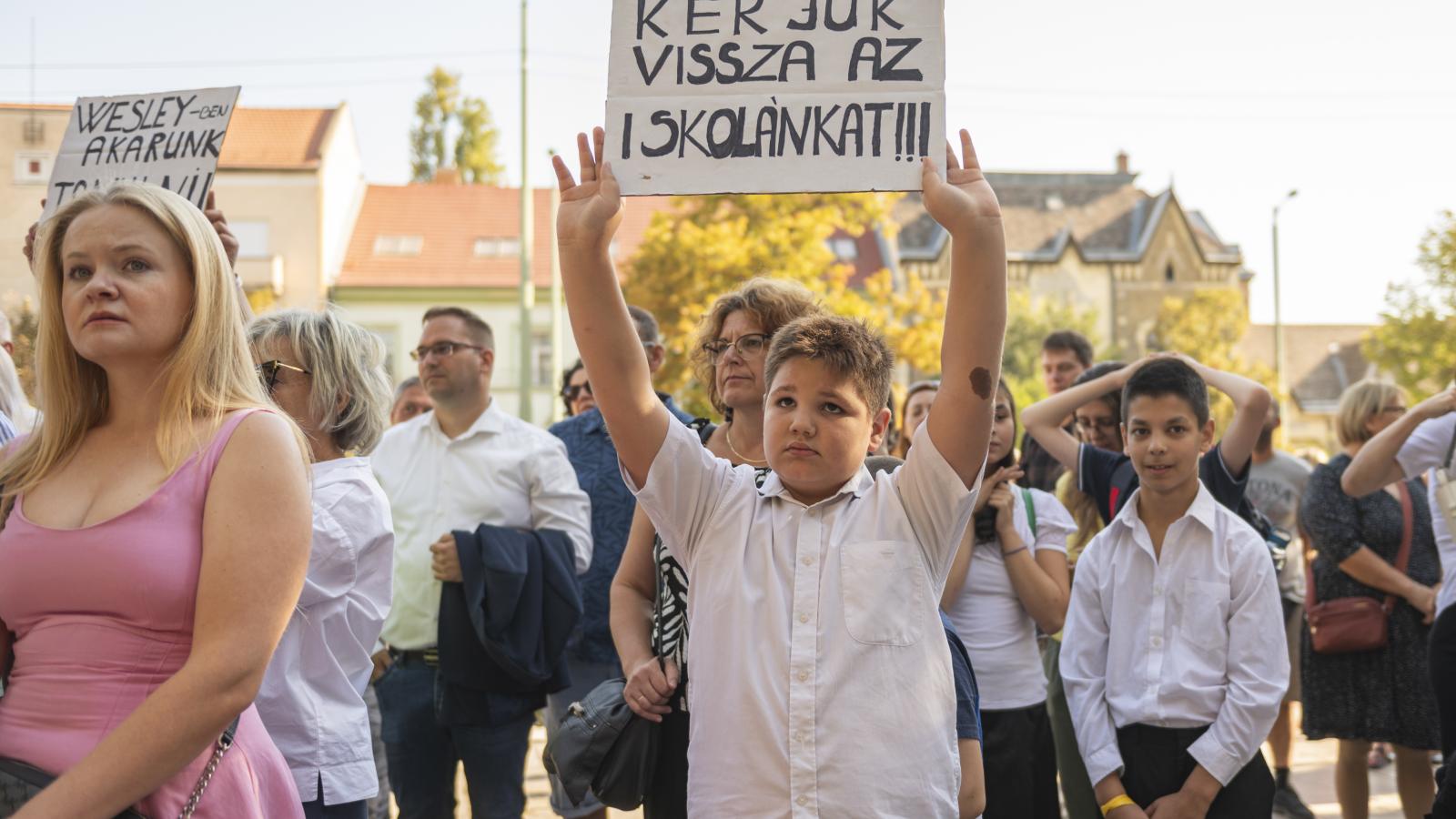 Tiltakozás tavaly szeptember elején, Szegeden. A kormány nemet mond