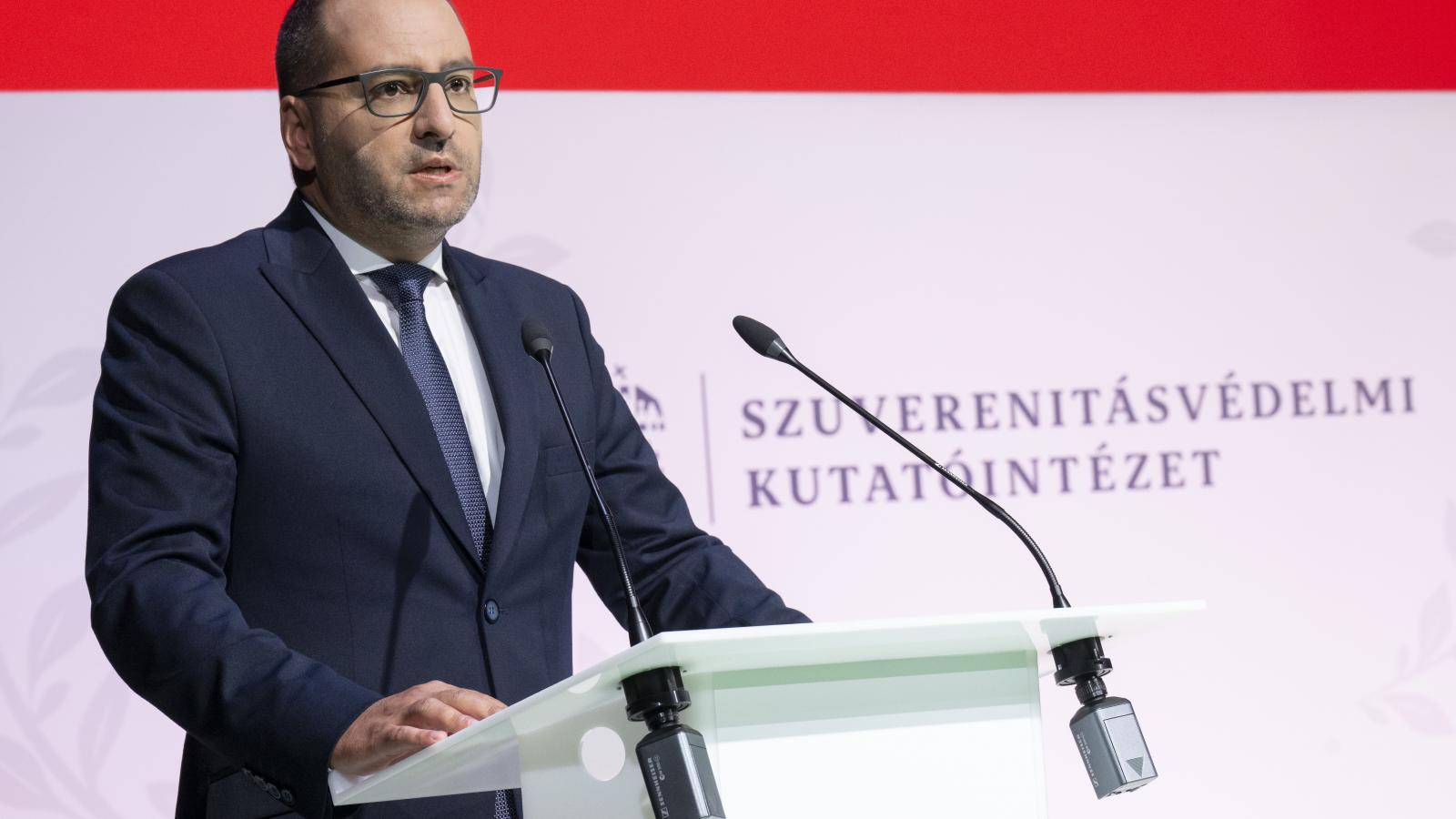 Lánczi Tamás, a Szuverenitásvédelmi Hivatal elnöke 2025. június 24-én