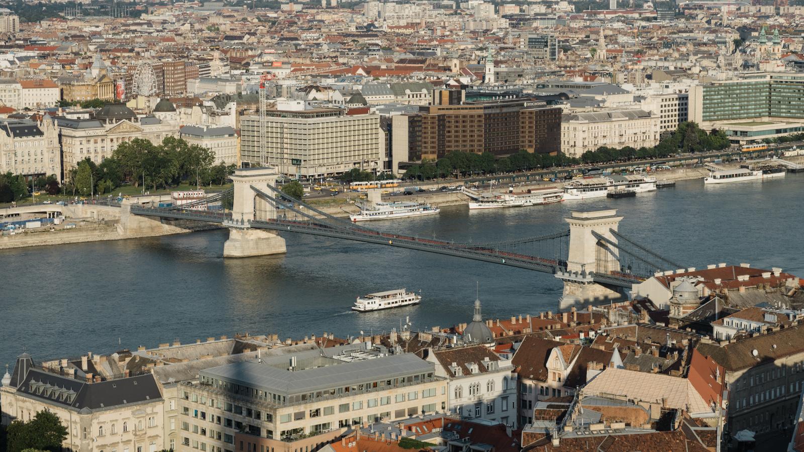 Látkép. A hónap végére az előre számítottak szerint 70 milliárd felett lesz a 80 milliárdra emelt folyószámlahitel-keret kihasználtsága