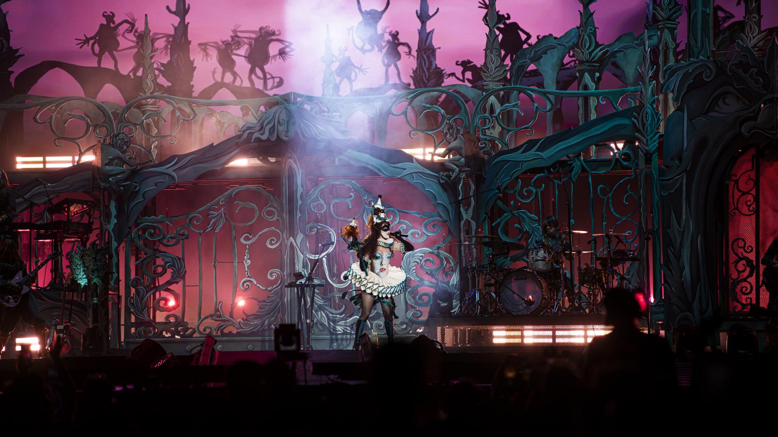 Chappell Roan koncertje nem egyszerűen hab volt a tortán, hanem a finálék fináléja