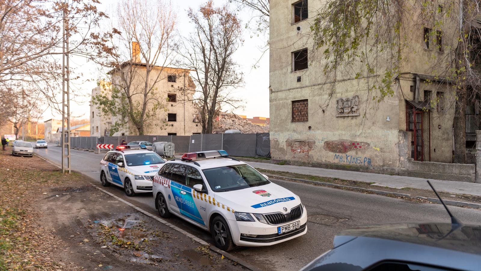 A Hős utca épületeinek bontása 2024. november 26-án