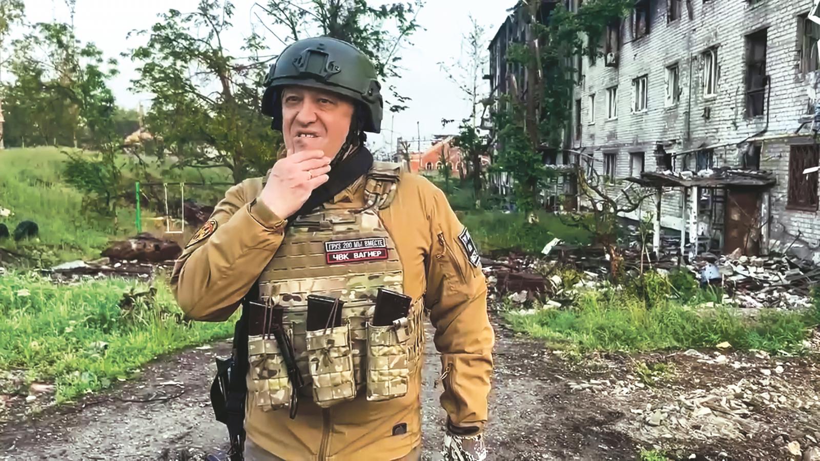 A Nyomozó Bizottság közlése szerint a helyszínen talált mind a 10 holttestet, köztük Prigozsinét is azonosították, és személyazonosságuk egyezik az utaslistán szerepelt nevekkel