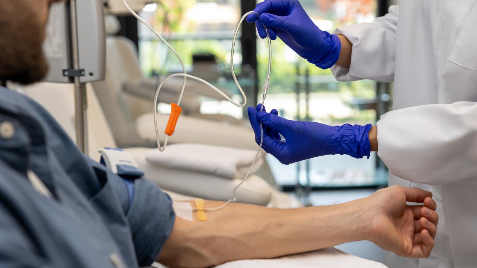 Ha a sugárkezelés kattogós próza, akkor a kemoterápia inkább egy lírai műfaj: szonett