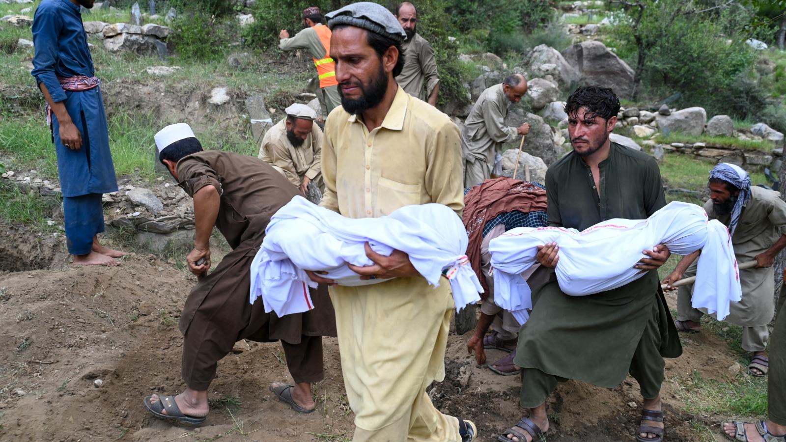 Mazar Dara, Afganisztán, szeptember 1.