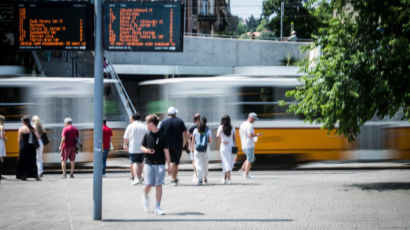 A Széll Kálmán tér lesz az egyik első közterület, ahol megjelennek majd a térgondnokok 