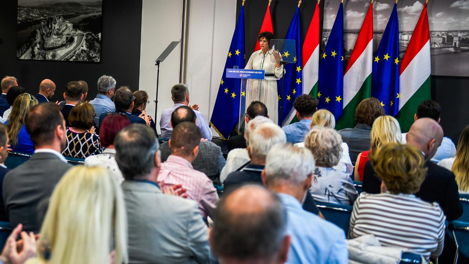 Dobrev Klára szeptember 6-án