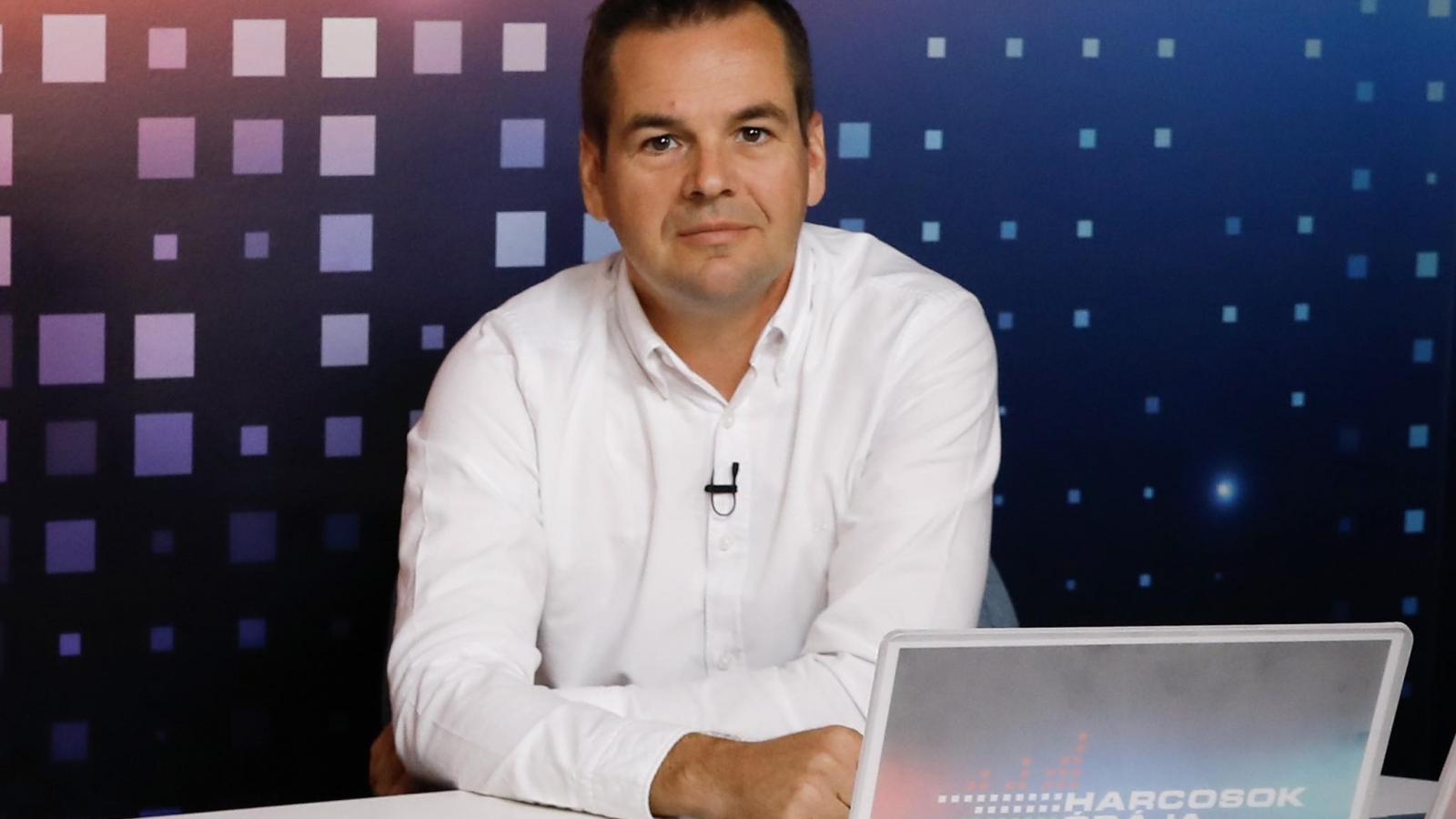 Németh Balázs a Harcosok Órája stúdiójában  