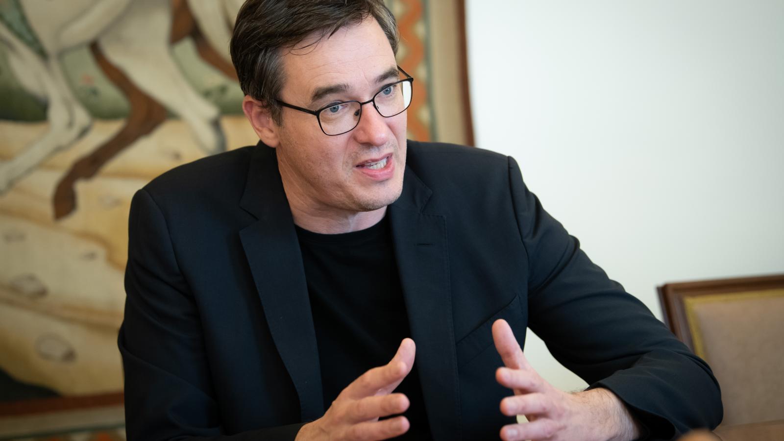 Jól látható: ha nincs erős nyomás a kormányon, akkor hajlamos elfelejteni, hogy mivel tartozik a nemzet fővárosának – mondta a főpolgármester