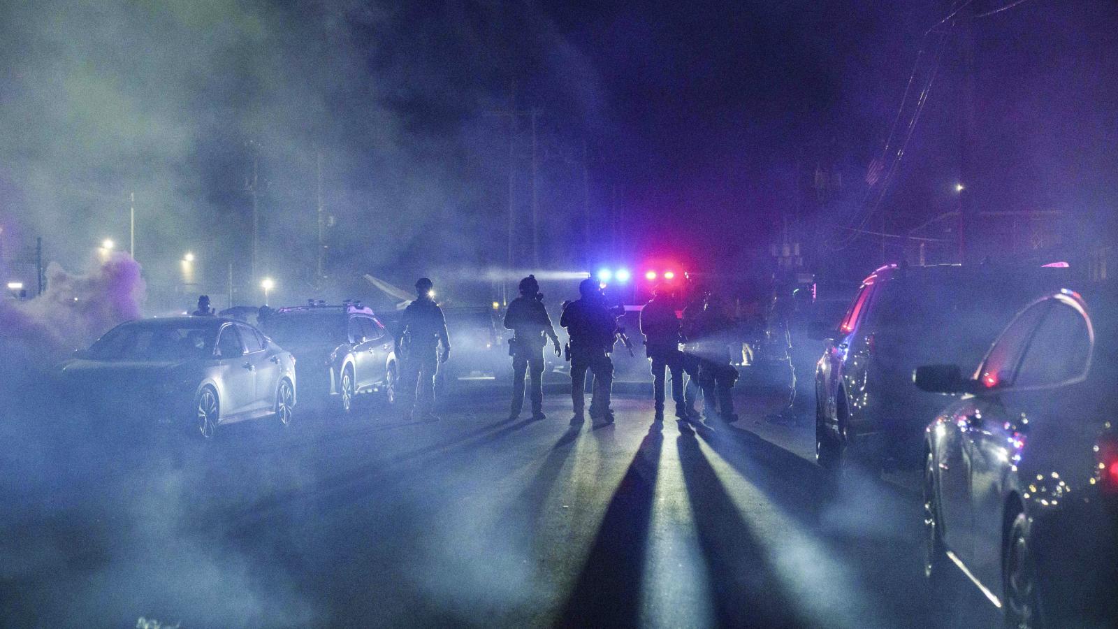 Chicagóban paprikasprét és könnygázt is bevetett az ICE a helyi létesítményükhöz szervezett demonstráció feloszlatására