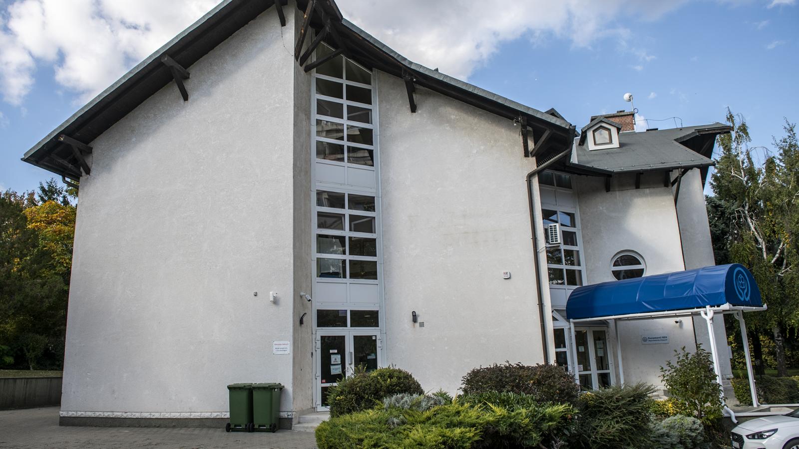 Semjén Zsolt azt sugallta, törvénysértő gyakorlat zajlik az intézetben