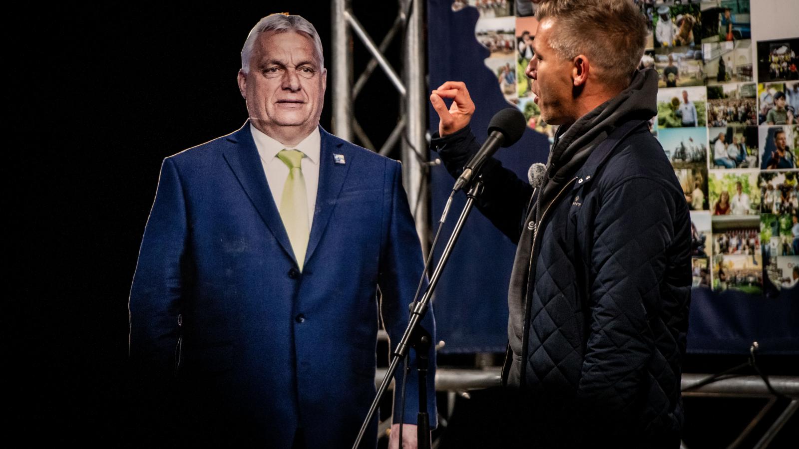 Magyar Péter országjárása Oroszlányban, szeptember 30-án