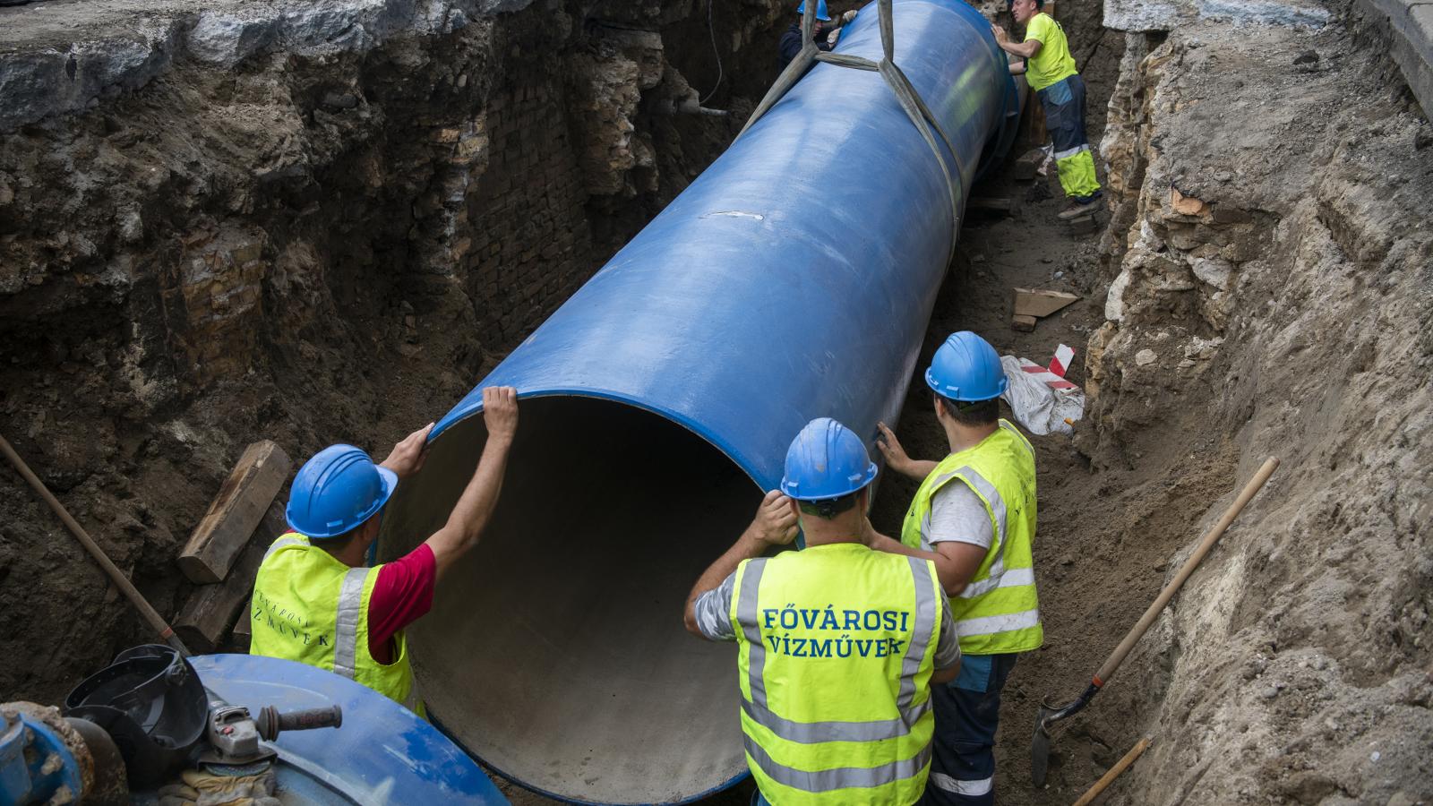 Csak néhány kivétel akad, ahol sikerült fb-tagokat találni. Az egyik ilyen a vízművek tulajdonában álló cég