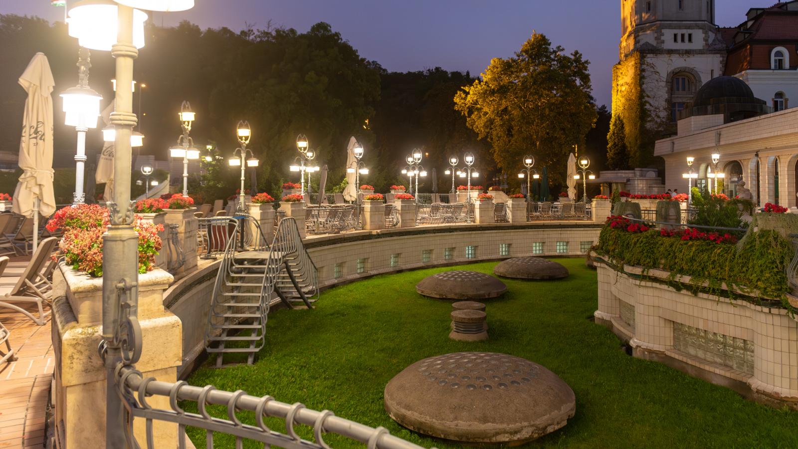 A Gellért Fürdő egyik leeresztett medencéje szeptember 25-én 