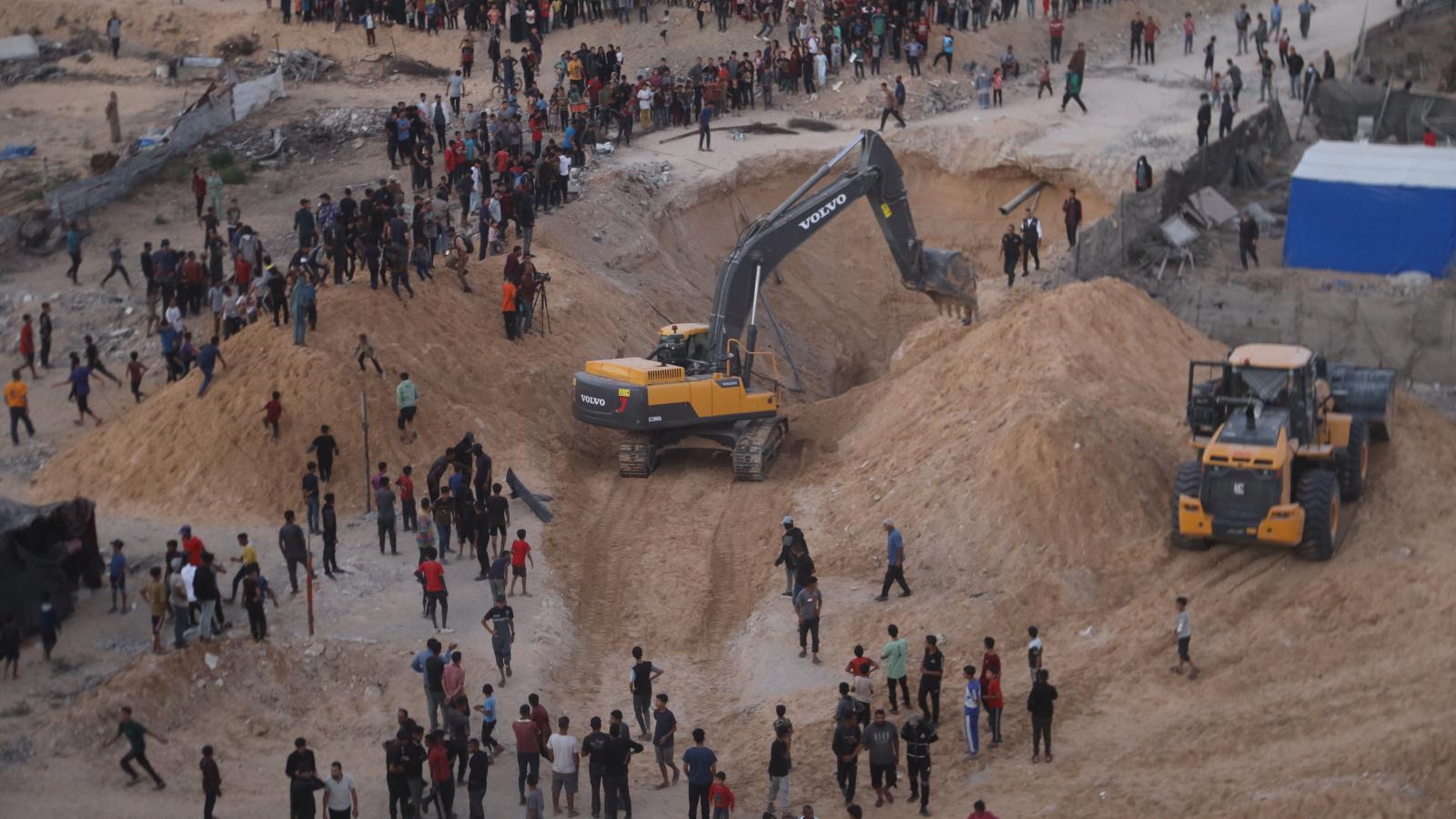 Izrael újra csapást mért Gázai övezetre, a tűzszünet megsértésével vádolja a Hamászt