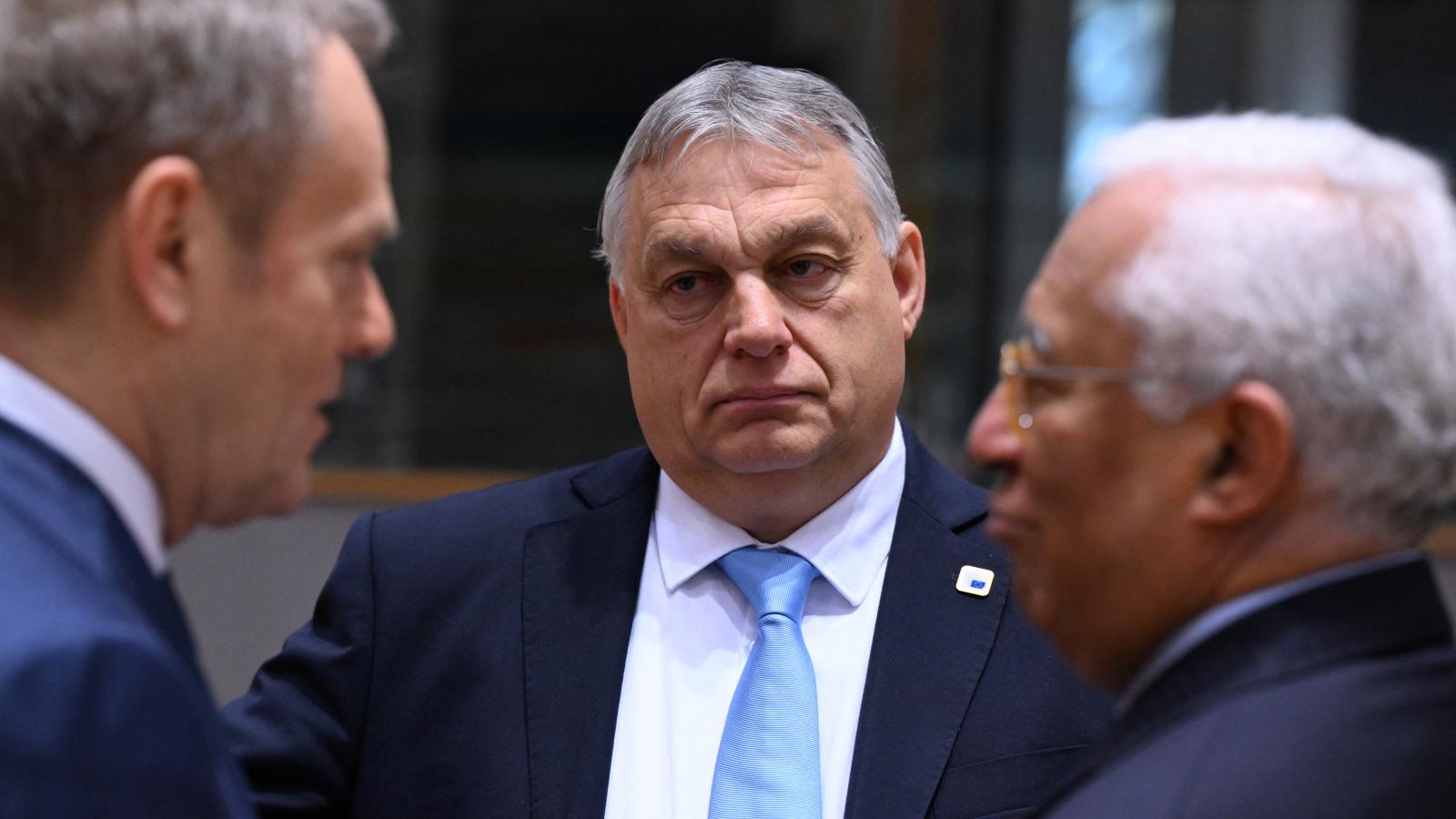 Orbán Viktor keményen kiakadt Donald Tuskra, aki beszólt a korrupcióval vádolt volt lengyel igazságügyi miniszternek
