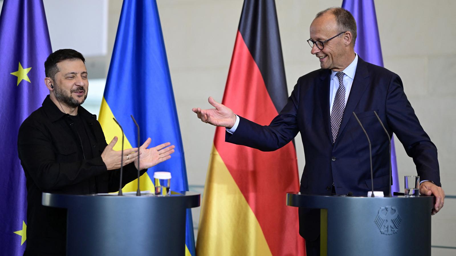 Ukrajna kapott még két Patriot rakétarendszert, Volodimir Zelenszkij megköszönte a németeknek