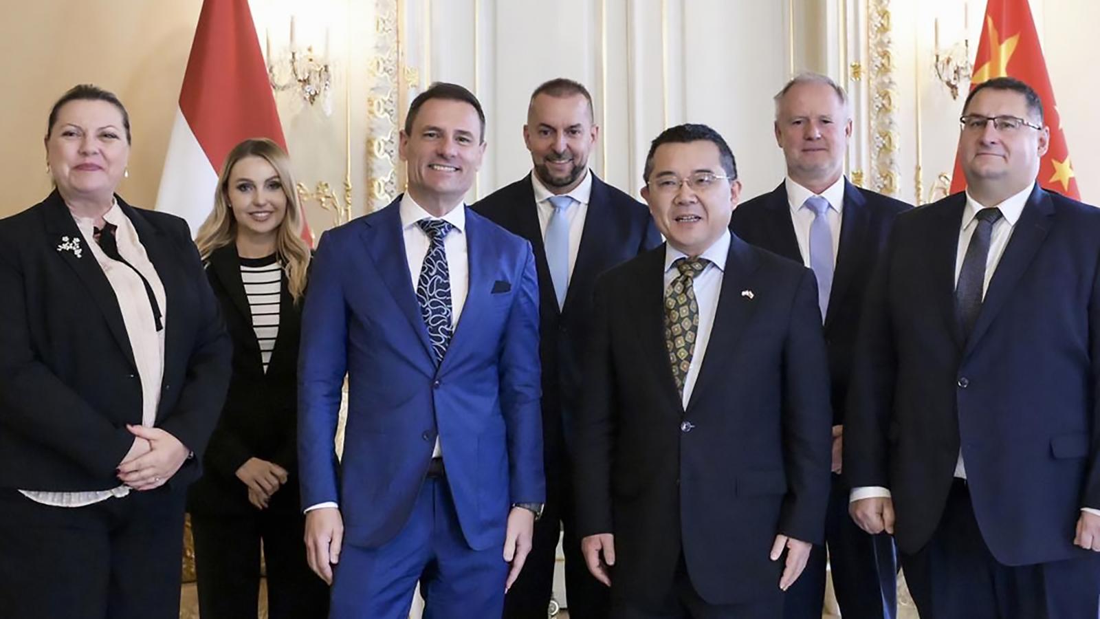 Benyújtotta a Kínával kötött kiadatási egyezmény kihirdetéséről szóló törvényjavaslatot az Orbán-kormány