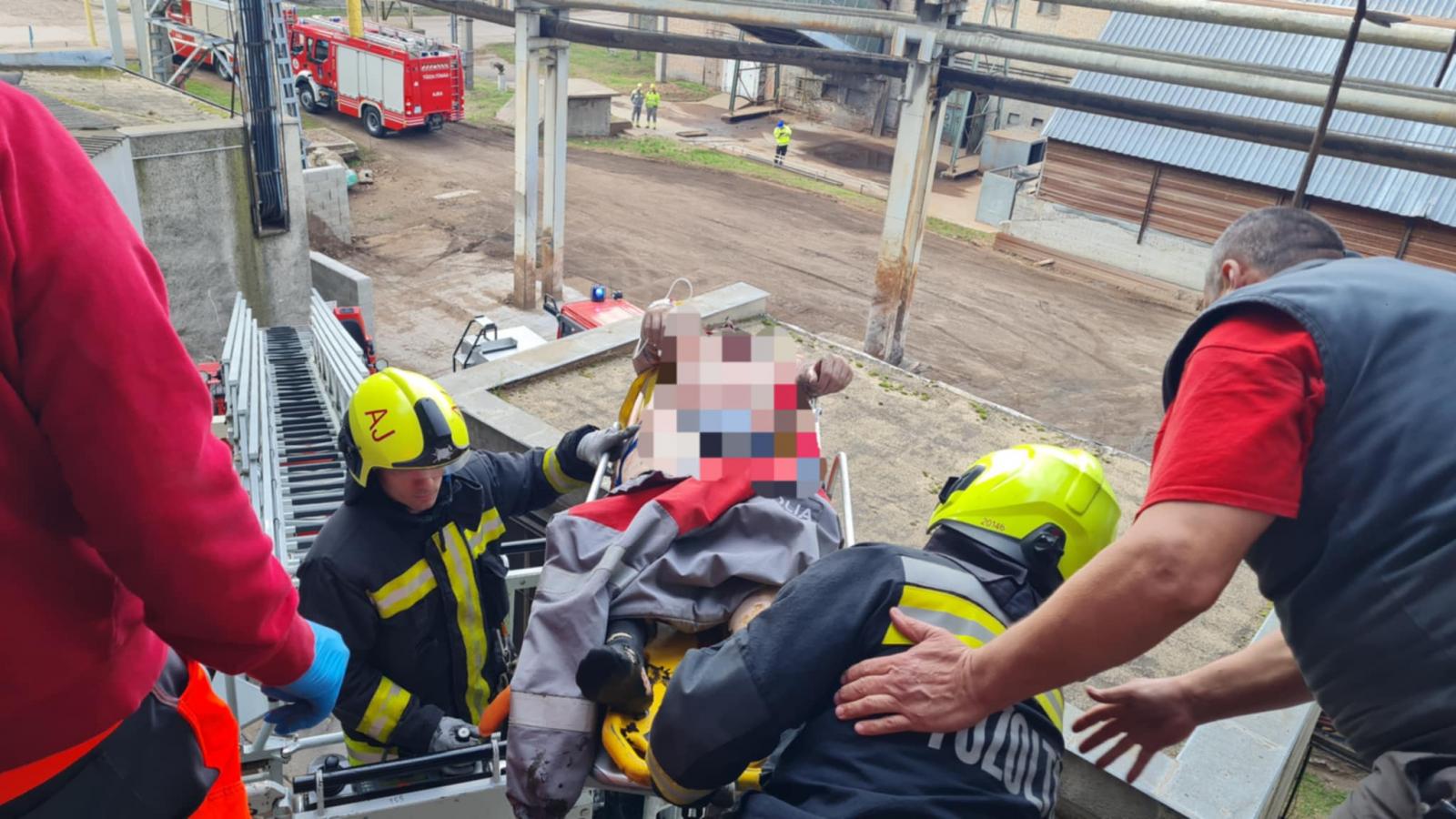 Üzemi baleset történt az ajkai erőműben, egy férfit életveszélyes állapotban vittek kórházba