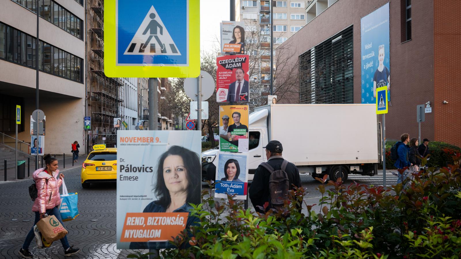 A Pikó András polgármester és Karácsony Gergely főpolgármester által támogatott Horváth Alexander nyerte a józsefvárosi időközi választást