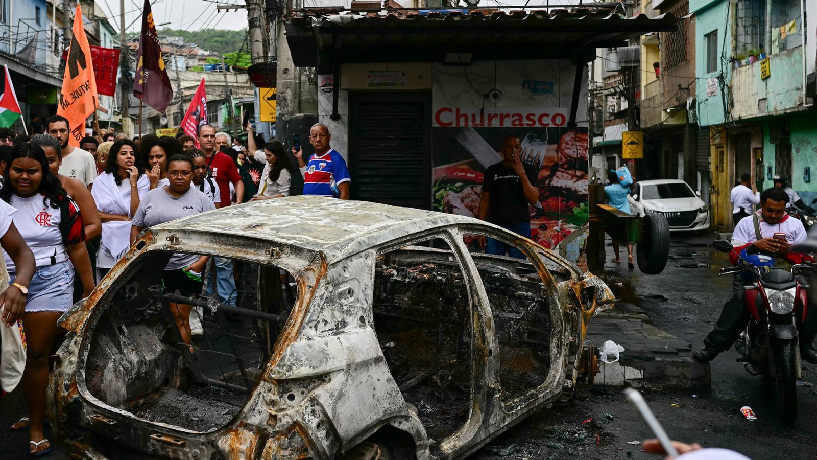 Inkább kudarc lett Brazília történetek legnagyobb hatósági razziája, a nagy vérengzés közben a bandavezért nem sikerült elkapni