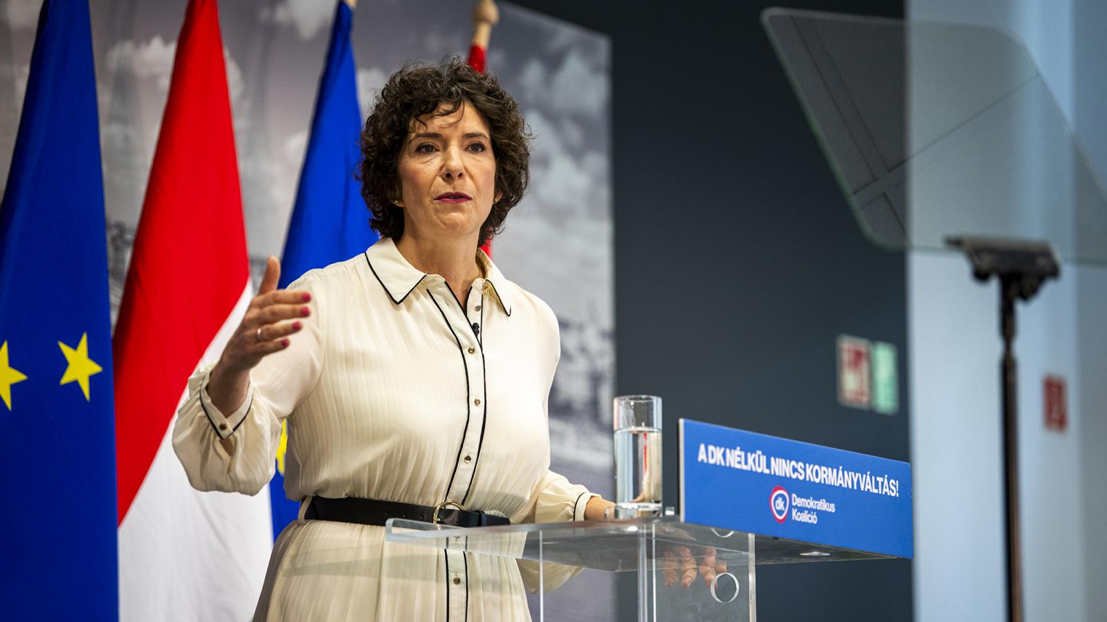 A DK kiegészítésekkel elfogadja Magyar Péter választási etikai kódexét