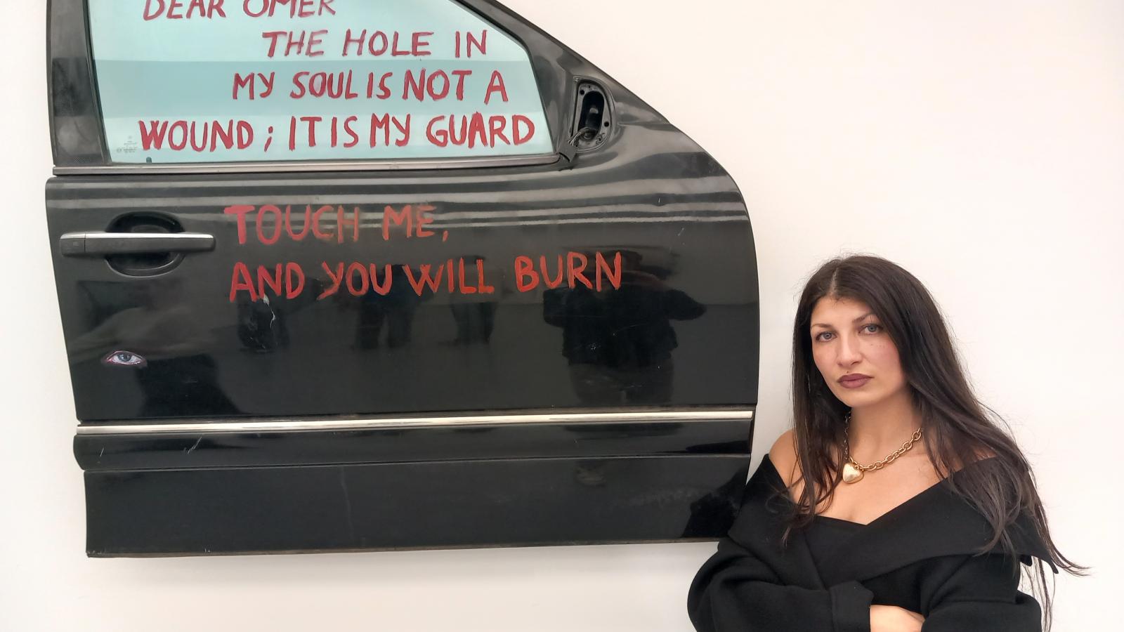 Selma Selman egyes műveit egy fiktív személyhez, Omerhez címezi