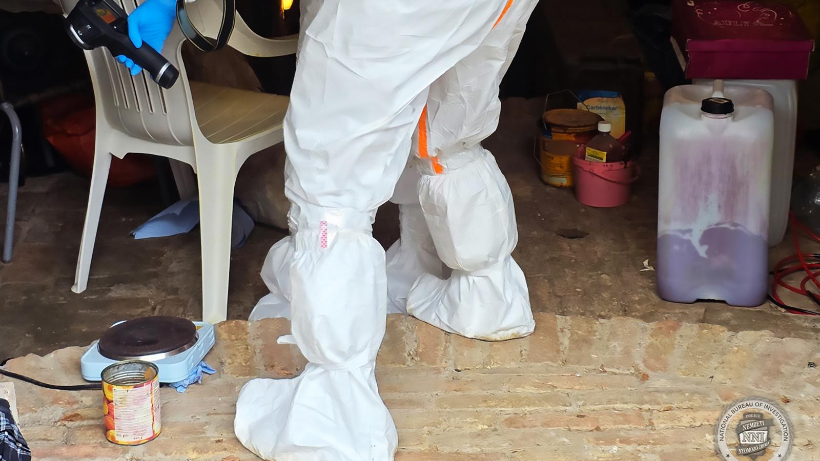 Nemzetközi együttmüködésben számoltak fel egy kaposvári droglabort