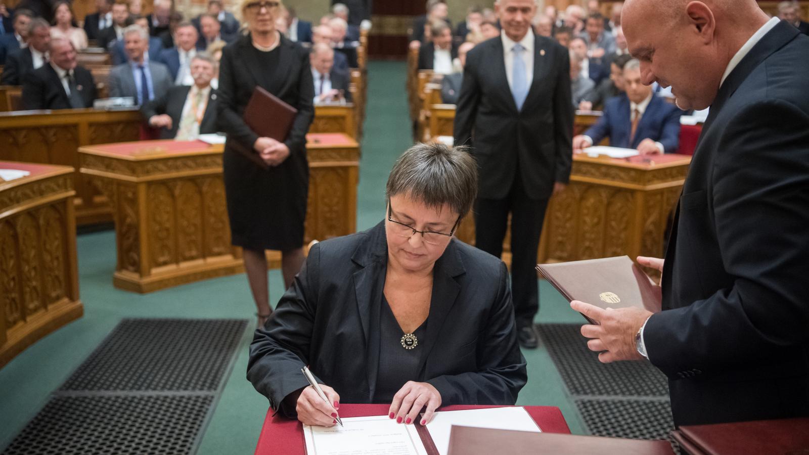 Eltűnt az egyházak iskolai szegregációjával foglalkozó állásfoglalás az ombudsmani hivatal honlapjáról