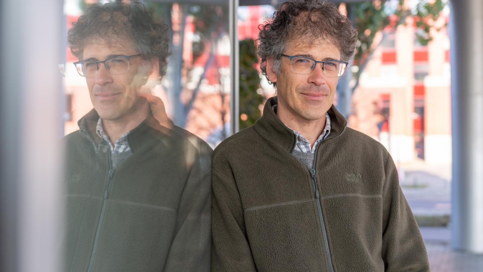 „Néha tükörbe kellene nézniük” – Szerte Európában elkezdték furcsállni, hogy Magyarországon egy „rendőrfőnök” irányítja az oktatást