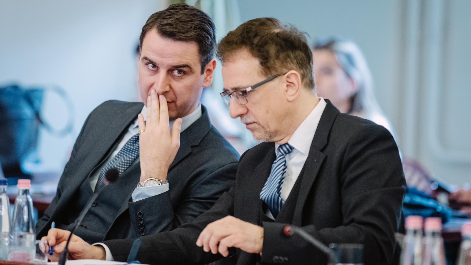 Porcher Áron és Orbán Árpád a Fővárosi Közgyűlésben. Továbblépnének