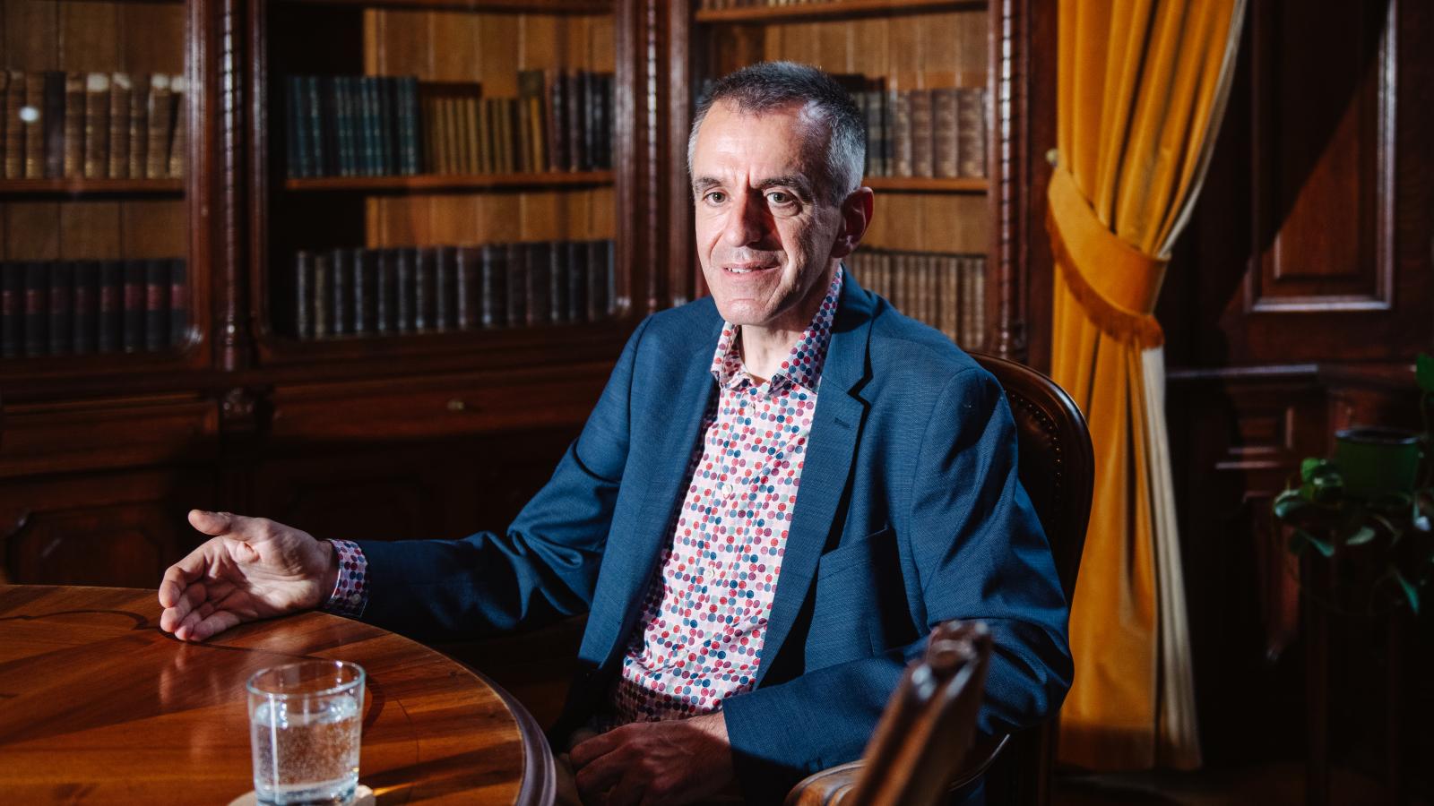 Farkas Ferenc igazgató az asszertív kommunikáció híve, legyünk pozitívak