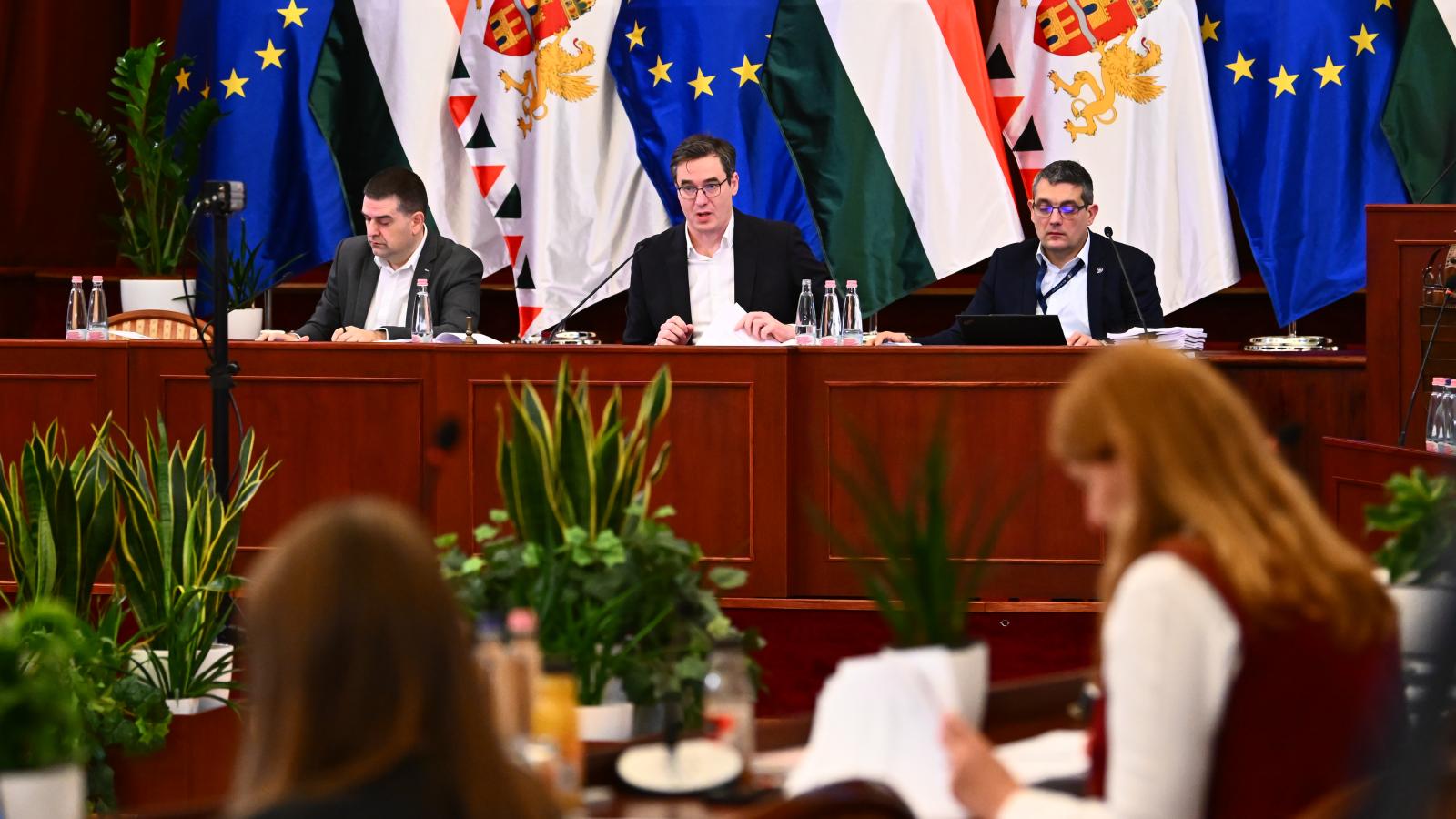 A Fidesz módosítói indíványait elvetették, a költségvetést megszavazták a Fővárosi Közgyűlésben