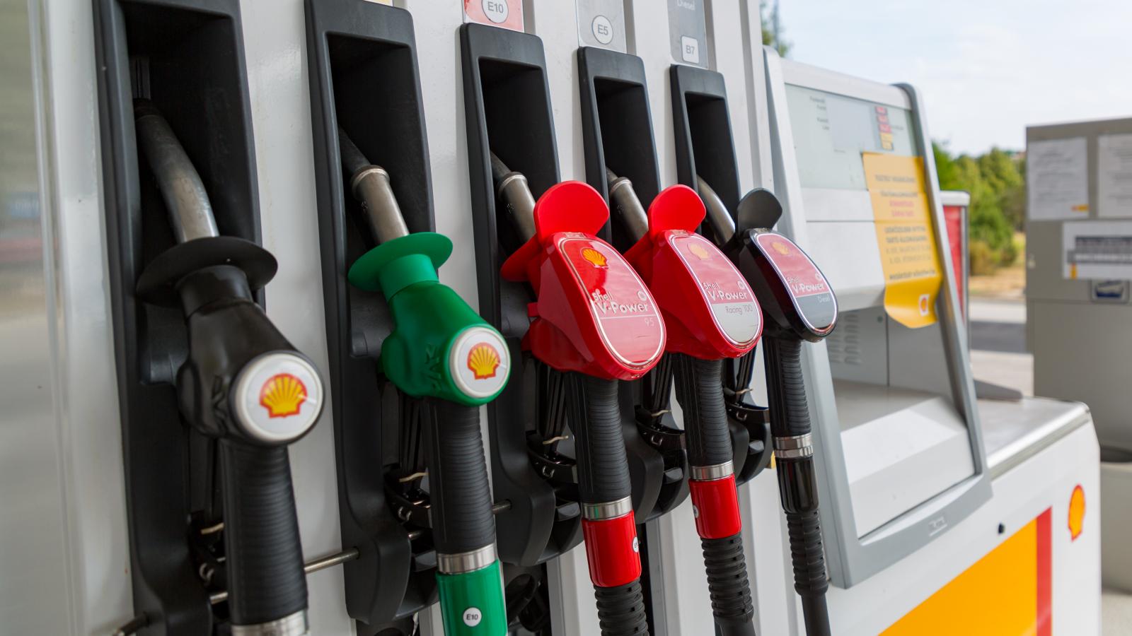 Kibabrált a talajvíz a Shell-lel, ezért tankoltak többen vizet egyik töltőállomásukon