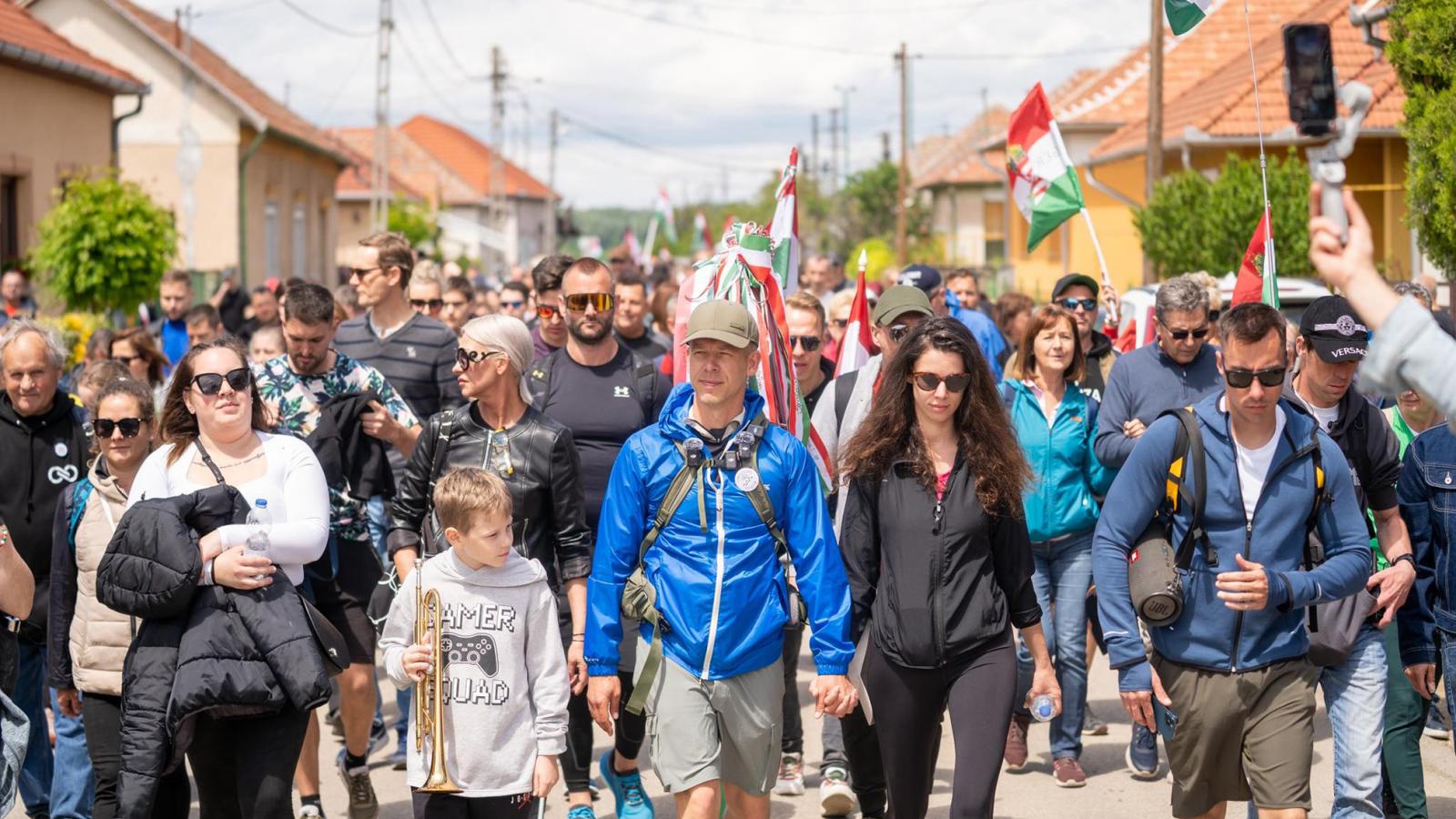 Magyar Péter a jászsági falvakban. A Tisza a községekben is erősíteni tudott