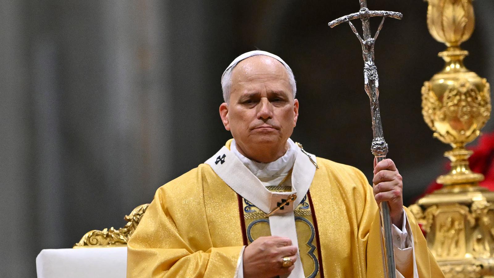 XIV. Leó: Isten számára nincsen hely ott, ahol nincsen hely az ember számára