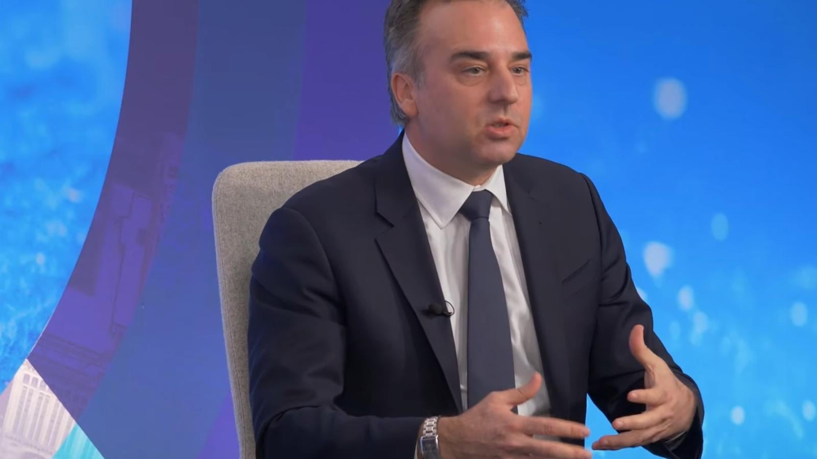 David Pressman: A magyar politikusok nagyon ravasznak hiszik magukat, kár, hogy ravasznak lenniük  elég könnyű abban az országban